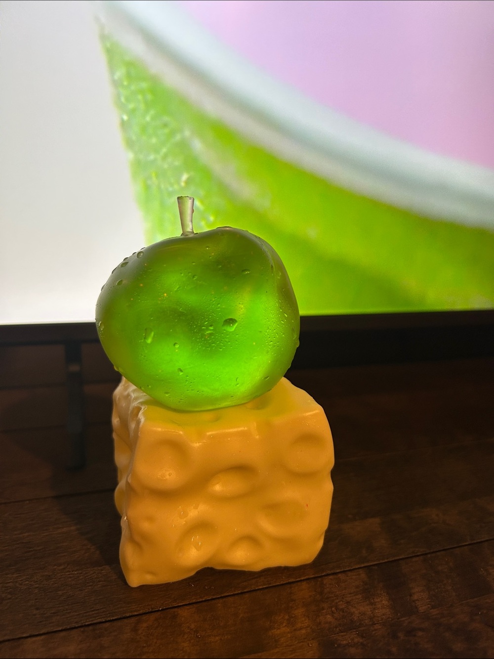 Shiny green apple and mozzarella cheese mellowsquish